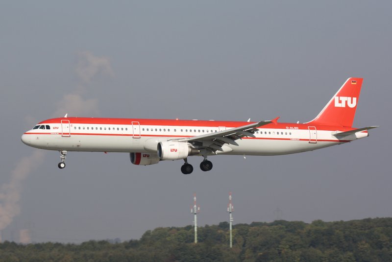 28.09.08 A321 von AB/LT aus PMI hat gleich den Flug von PMI beendet.