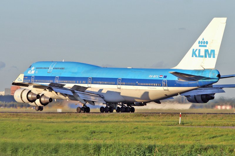 KLM - Royal Dutch Airlines Boeing 747-406(M),PH-BFS, bei der Landung