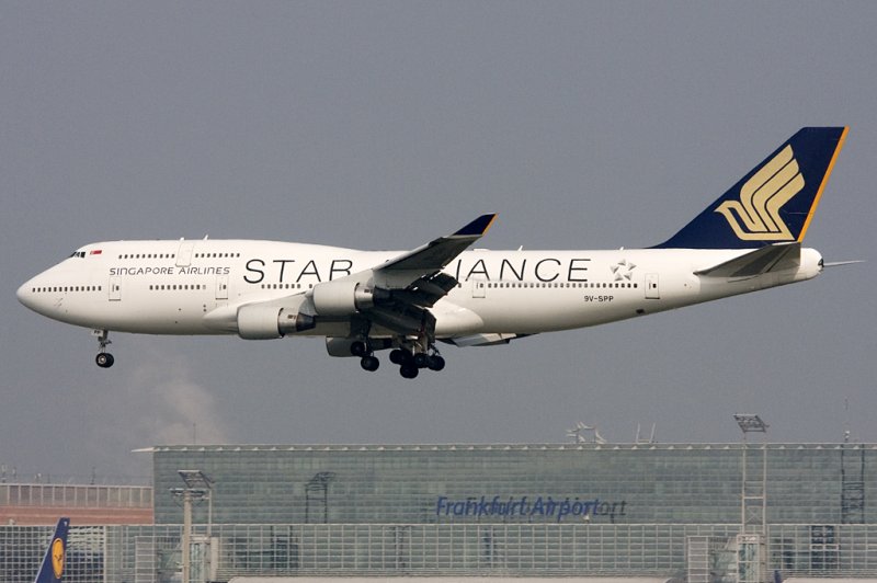 Singapore Airlines, 9V-SPP, Boeing, B747-412, 01.05.2009, FRA, Frankfurt, Germany

 