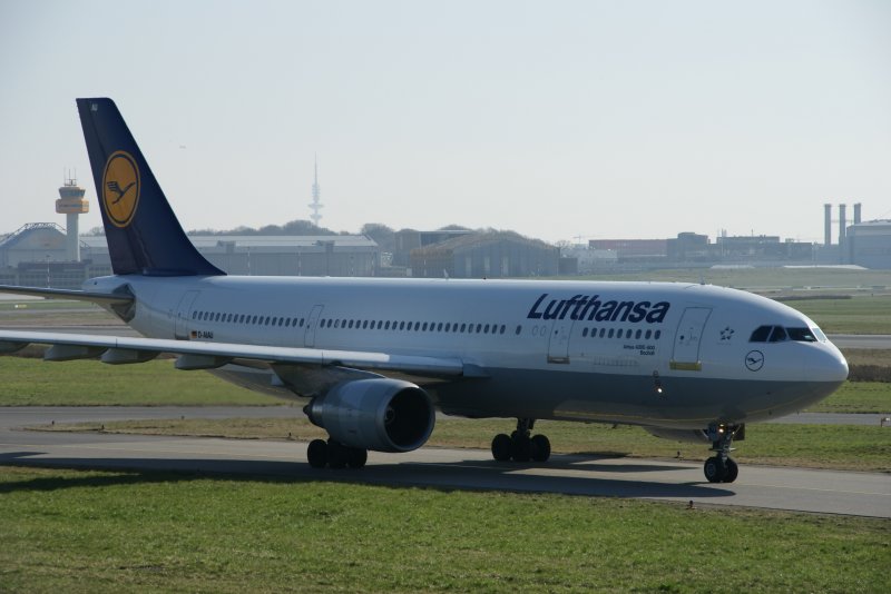 A300-600B4 der Lufthansa beim Start in Richtung Frankfurt