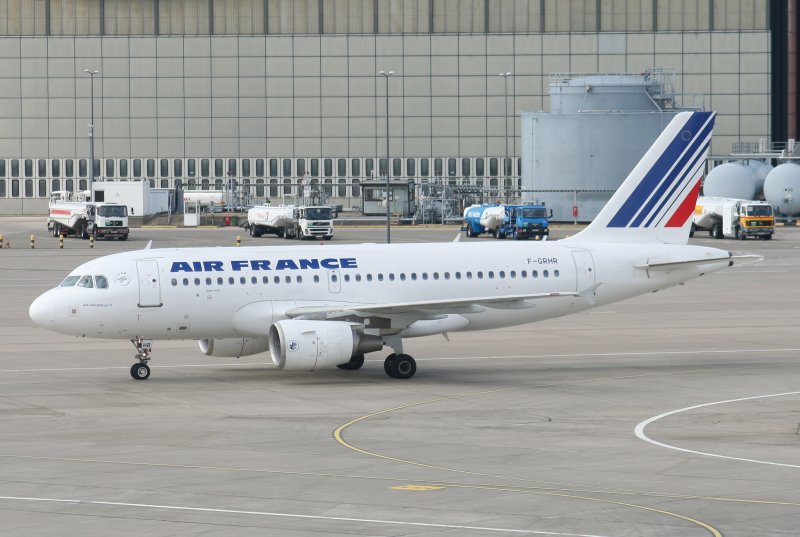 Air France A 319-111 F-GRHR bei der Ankunft auf dem