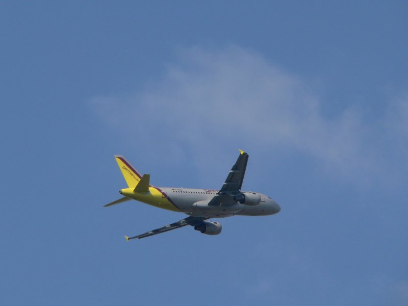 Airbus A-319 mit der Kennung D-AKNN von Germanwings kurz nach