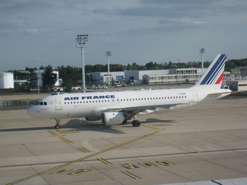 Airbus A320-211 F-GHQR in Paris-Orly
  