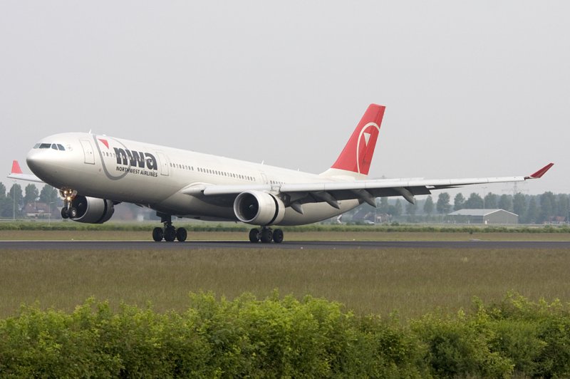 Northwest Airlines, N808NW, Airbus, A330-323X, 21.05.2009, AMS, Amsterdam, Netherlands

 