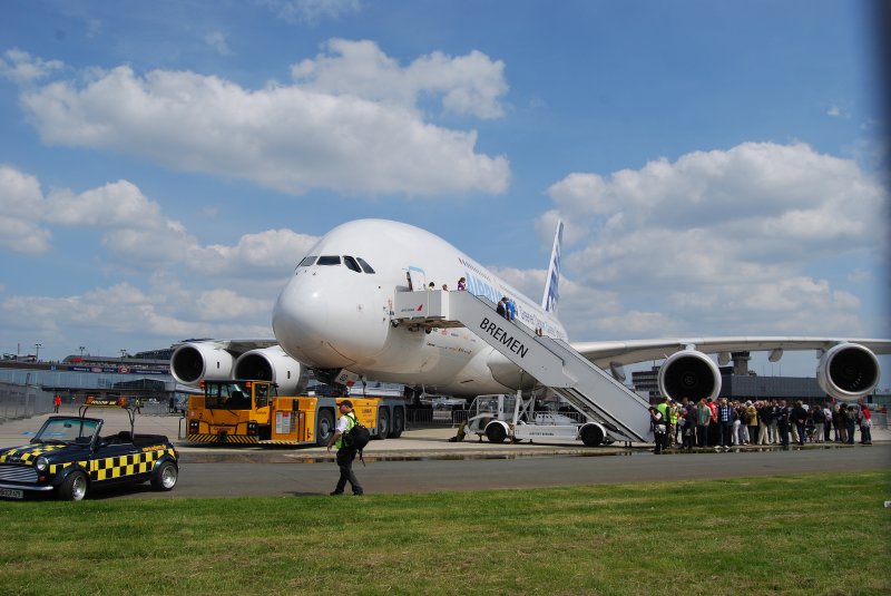 Airbus A380 beim Flugtag in Bremen am 10.05.09 