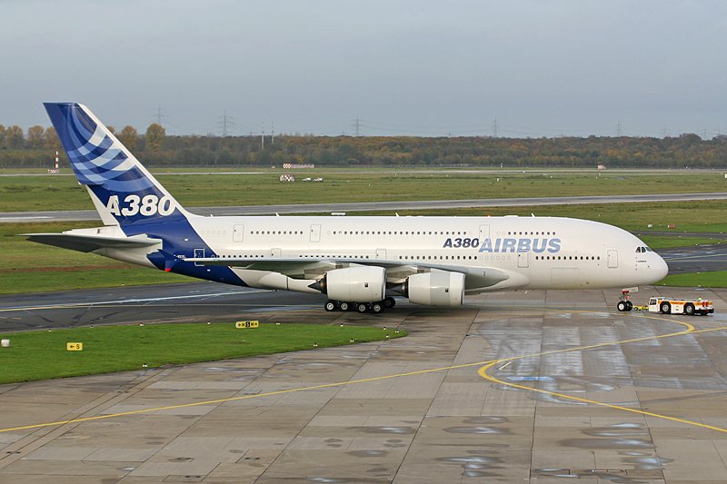 Airbus Industrie Airbus A380-841 F-WXXL in DUS am 12,11,06 