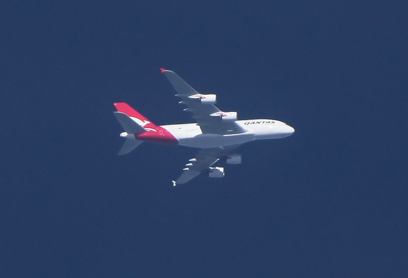 �berflug A380 Qantas �ber ETSN Neuburg,Germany. 