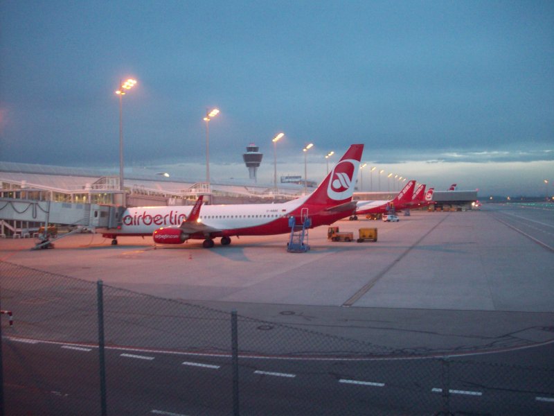 AB am Terminal 1 in Mnchen, im neuen Design. 04.03.09