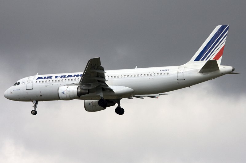 Air France, F-GFKE, Airbus, A320-111, 29.03.2009, CDG, Paris-Charles de Gaulle, France

