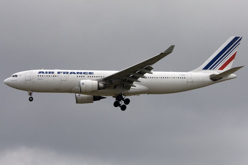 Air France, F-GZCI, Airbus, A330-203, 29.03.2009, CDG, Paris-Charles de Gaulle, France