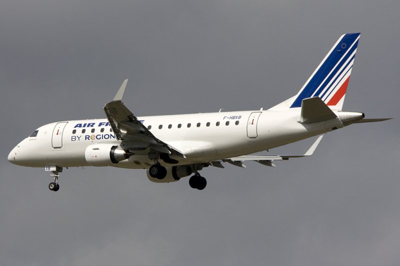 Air France Regional, F-HBXB, Embraer, 170LR, 29.03.2009, CDG, Paris-Charles de Gaulle, France

