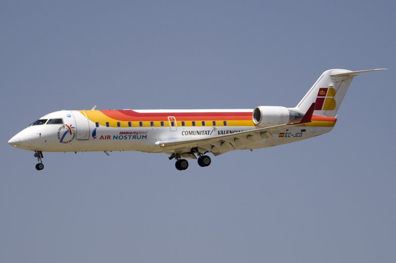 Air Nostrum, EC-JCO, Bombardier, CRJ-200ER, 13.06.2009, BCN, Barcelona, Spain 

