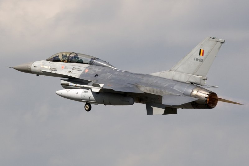 Belgium - Air Force, Sabca, FB-09, F-16BM Fighting Falcon, 17.07.2007, EBBL, Kleine-Brogel, Belgium 
