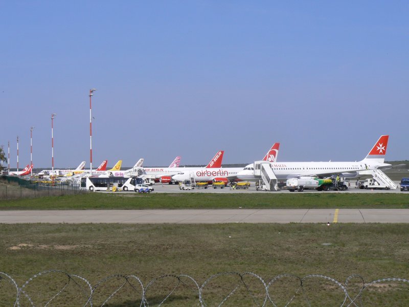 Blick auf den Flughafen am 27.04.2008