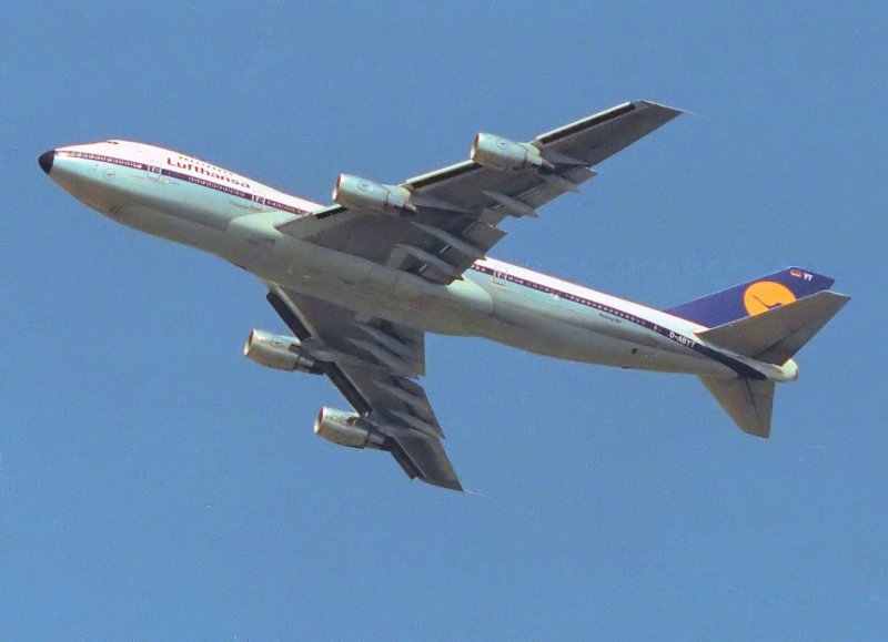 Boeing 747, Lufthansa - Kennzeichen D-ABYT - kurz nach dem Start.