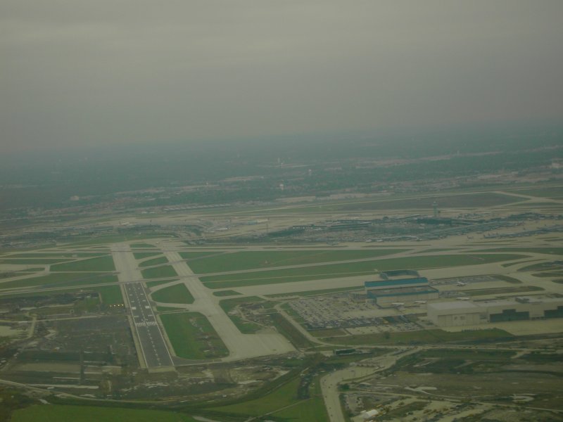Blick auf den Flughafen O&acute;Hare. Dieses Bild entstand kurz nachdem