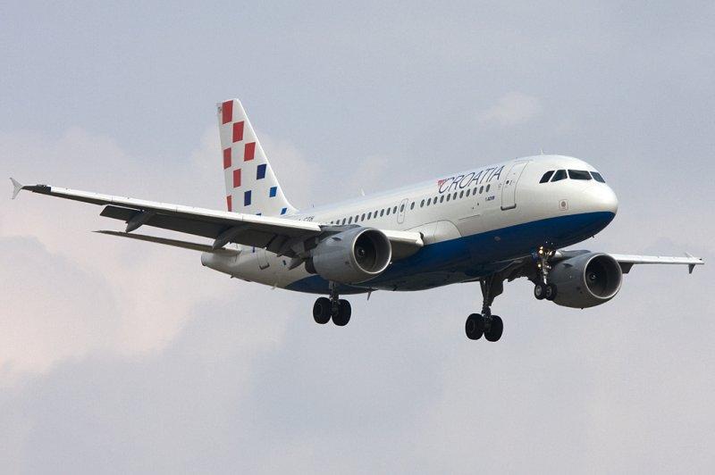 Croatia Airlines, 9A-CTH, Airbus, A319-112, 03.04.2009, LHA, Lahr, Germany 

