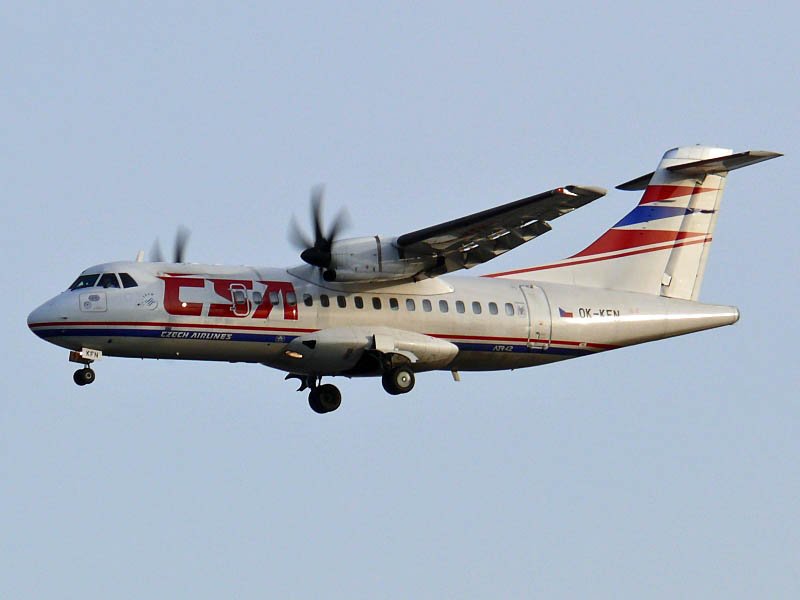 CSA ATR 42 OK-KFN Berlin TXL am 23.02.2008