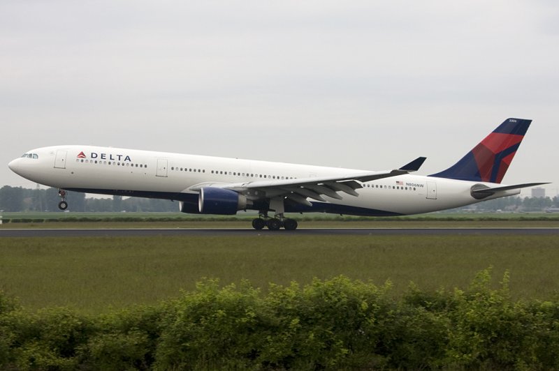Delta Airlines, N806NW, Airbus, A330-323X, 21.05.2009, AMS, Amsterdam, Netherlands 

