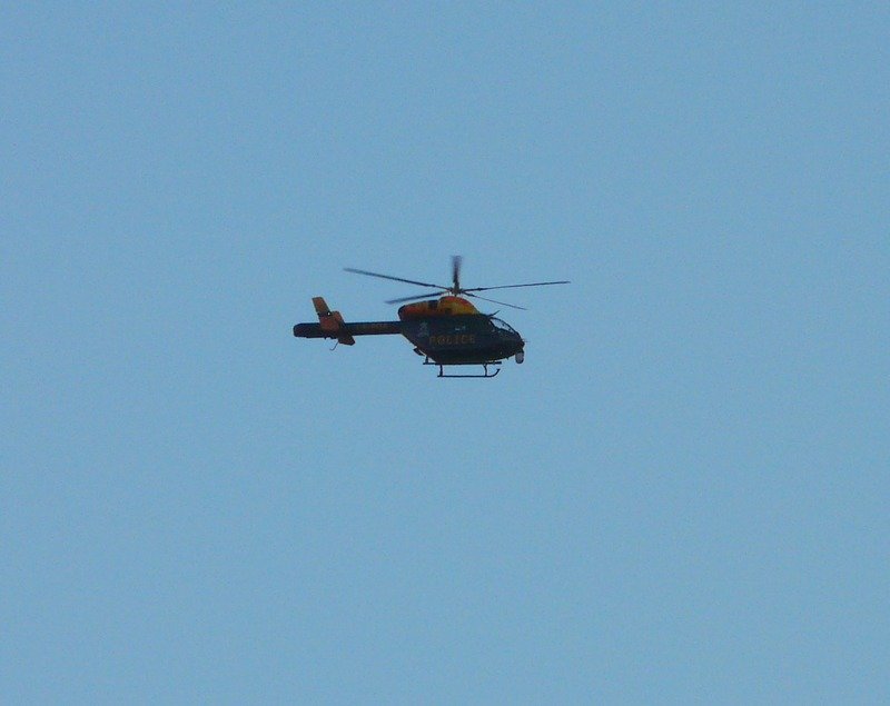 Der Hubschrauber der luxemburgischen Polizei berflog am 16.12.07 die Ortschaft Kautenbach (Luxemburg).