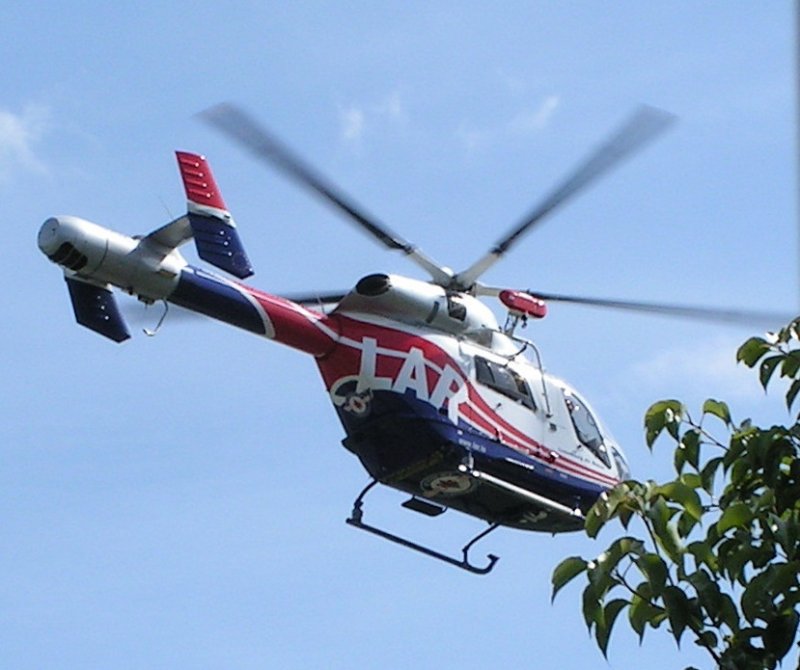Der Hubschrauber MD-902 Explorer der Luxembourg Air Rescue kurz nach dem Start in Erpeldange/Wiltz am 17.06.07.