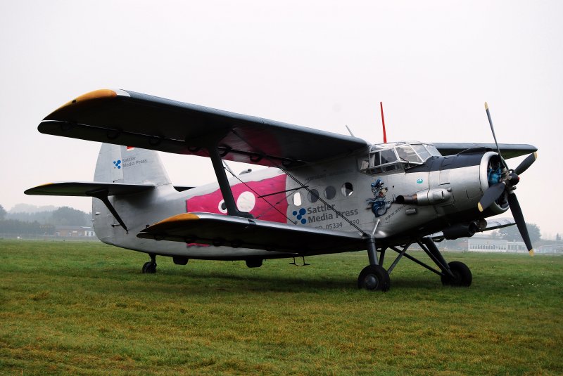 Diese Antonov An-2 war zu Gast bei den Flugtagen Lbeck am 27.09.08 auf dem Flughafen Lbeck Blankensee.