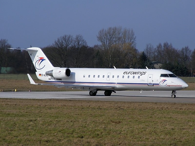 Ein CRJ-200ER von Eurowings (D-ACRC) am 4.3.2009 in Hannover.