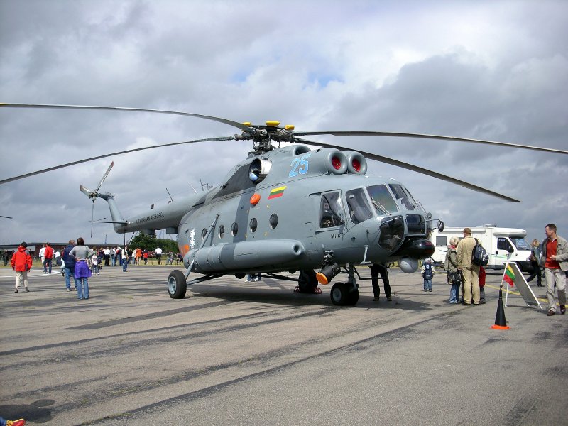 Eine Mil Mi-8T der Lithuanian Air Force beim SAR Meet am 28.06.08 in Kiel-Holtenau.