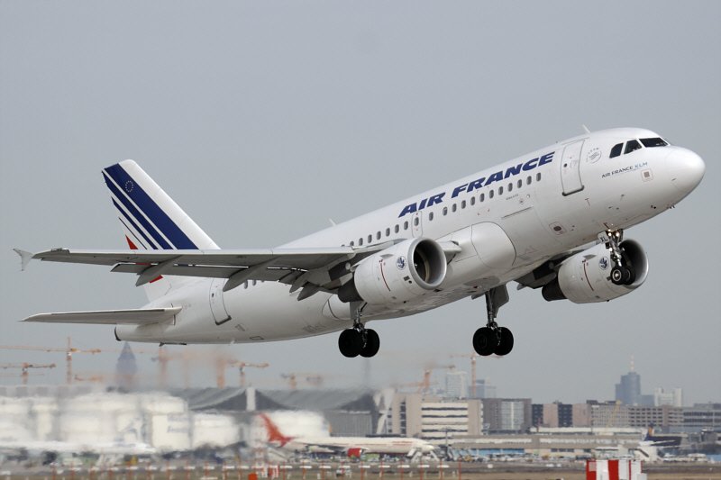 F-GRXL, A319, Frankfurt EDDF/FRA, 18.03.09, Air France A319 taking off from Frankfurt (EOS50D + Sigma 50-500)