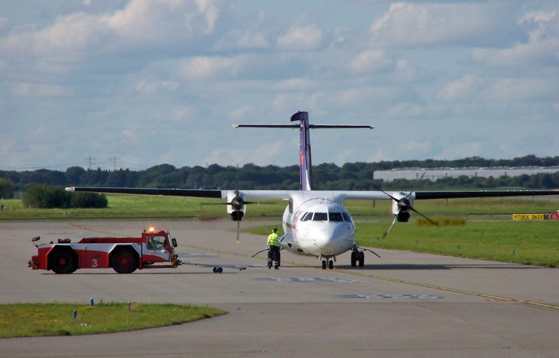 FedEx. Arospatiale ATR-42-320F. Startvorbereitung am 18.08.2009