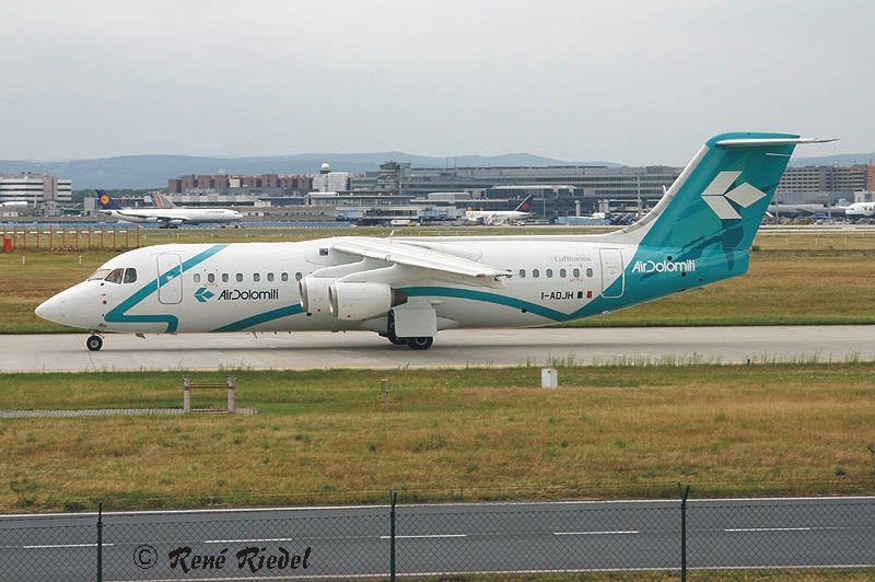 die BAe 146-300 mit der Reg I-ADJH von Air Dolomiti,