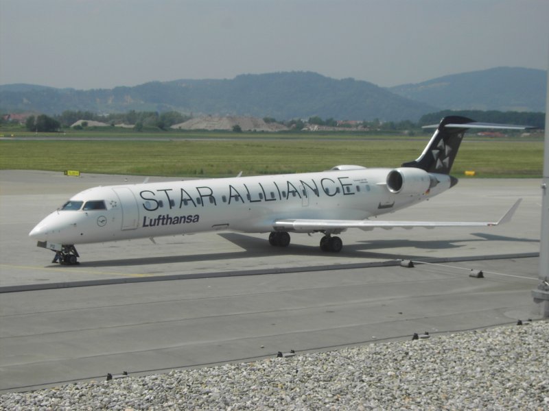 Canadair Regional Jet 700 von Lufthansa. 