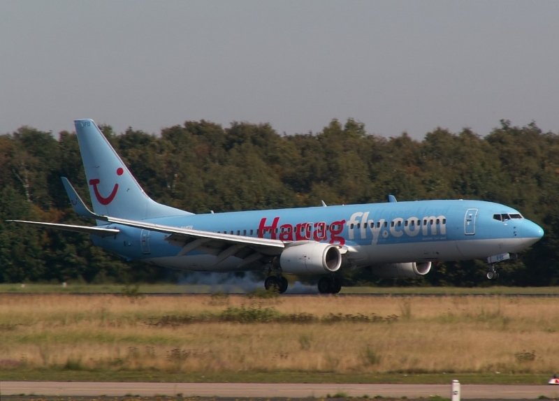 Home sweet home...nach ruhigem Flug setzt die D-AHFB in K�ln
