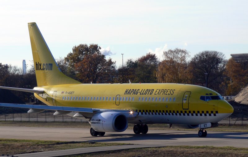 HLX B 737-75B D-AGET am 16.11.2006 auf dem Flughafen Berlin-Tegel