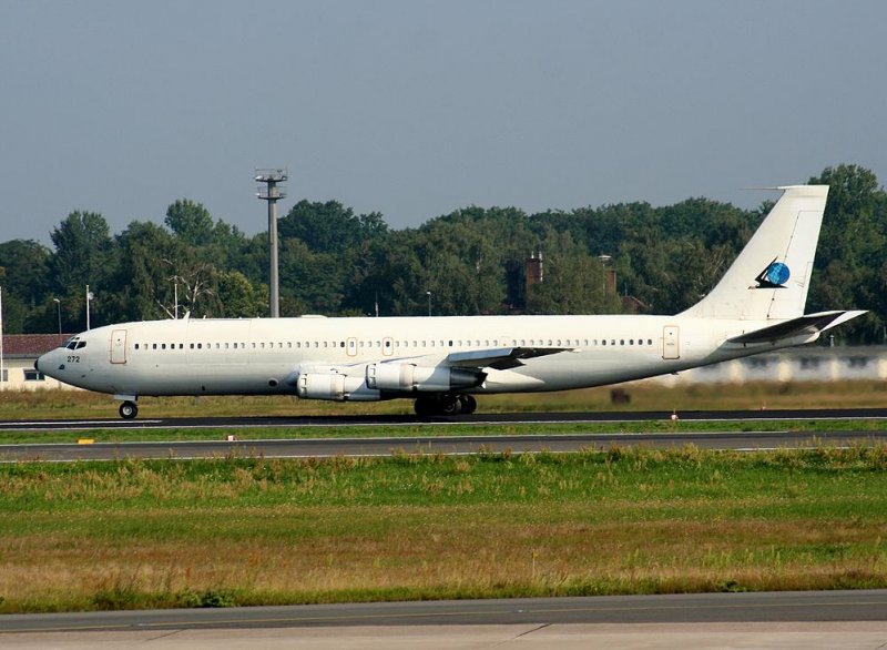 Israel Air Force B 707-3L6C beim Start in Berlin Tegel am 13.08.2007