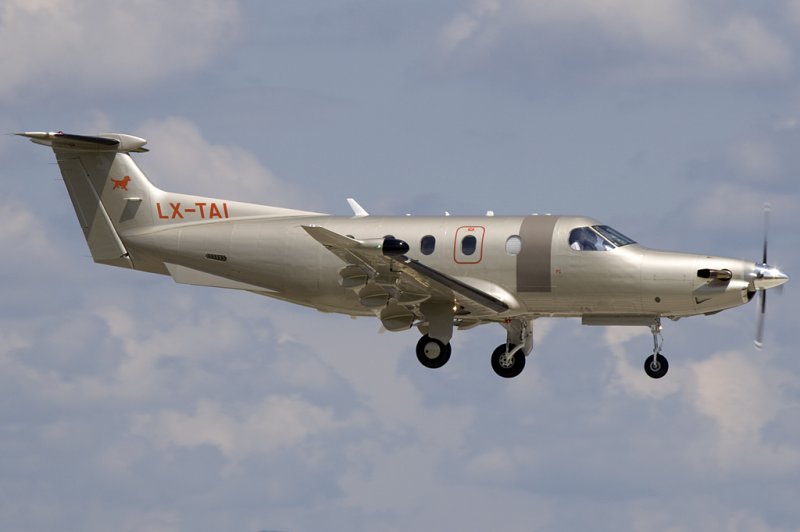 Jetfly, LX-TAI, Pilatus, PC-12-47E, 05.07.2009, BSL, Basel, Switzerland 


