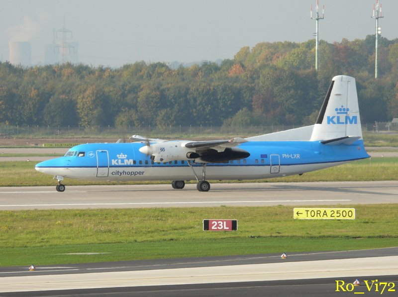 KLM (PH-LXR). Flughafen Dsseldorf. 11.10.2008.