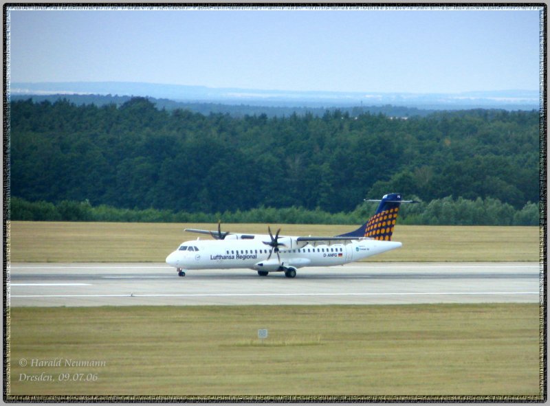 ATR 72-500 der Lufthansa Regional gelandet auf dem Flughafen Dresden.