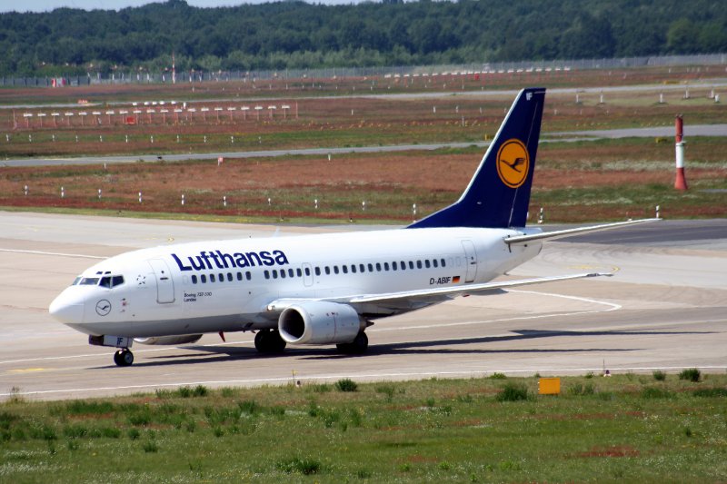 Lufthansa B 737-530 D-ABIF  Landau  am 14.06.2009 auf dem Flughafen Berlin-Tegel