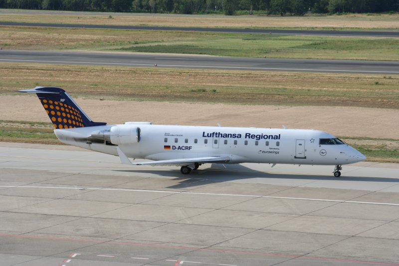 Lufthansa Regional (Eurowings) Canadair Regjet CRJ200LR D-ACRF am 14.08.2009 auf dem Flughafen Berlin-Tegel