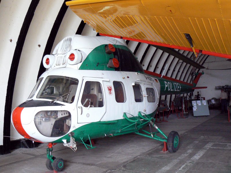Mil Mi-2 D-HZPL im Luftfahrtmuseum Finow bei Eberswalde am 09.08.2009