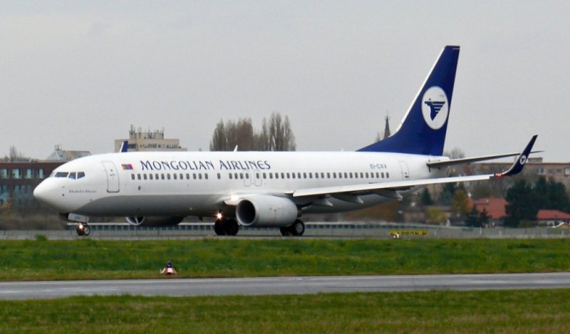 Mongolian Airlines 738 EI-CXV Berlin TXL November 2008