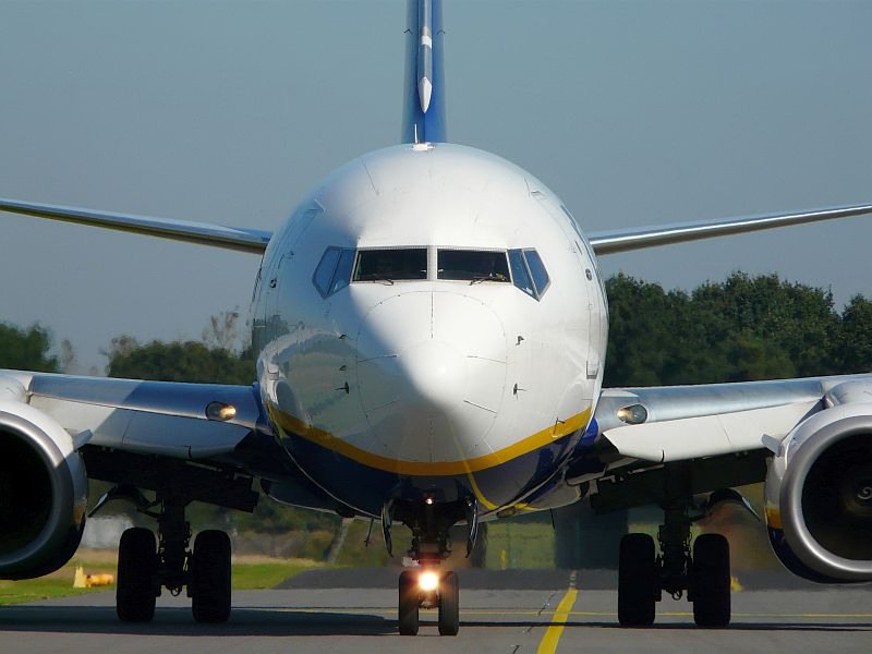Face to face...dieses Foto entstand am 14.09.2008 am Airport Weeze
