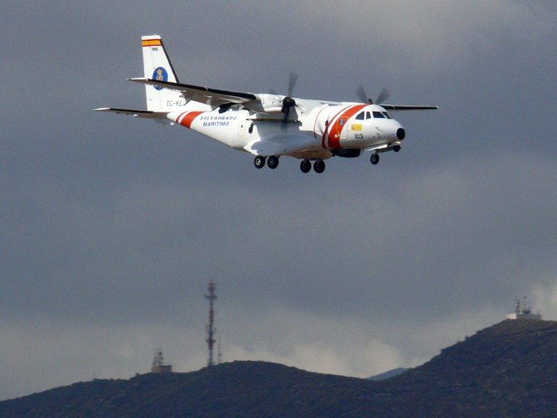 Sociedad Estatal de Salvamento y Seguridad Maritima Airtech CN-235MPA EC-KEM Airport Gran Canaria (LPA) Oktober 2007
