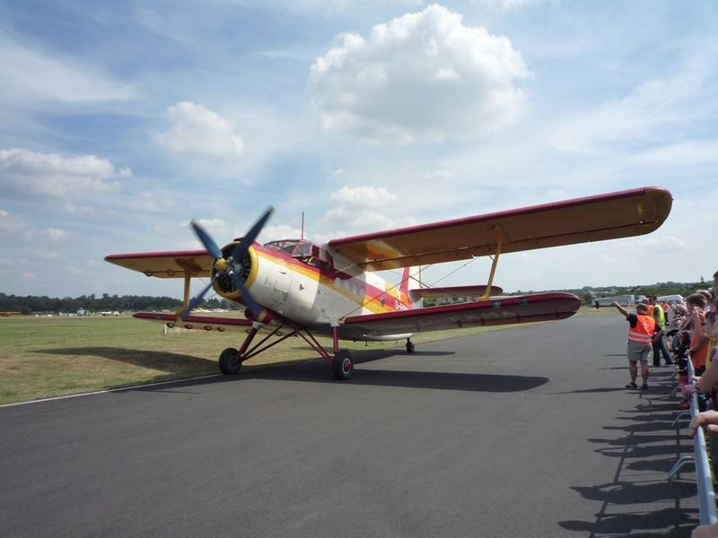 Antonow An-2 (Anna), 100-j�hriges Jubil�um in Bonn-Hangelar EDKB. 