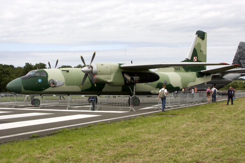 Poland - Air Force, 1509, Antonov, AN-26, 05.07.2008, EBFS, Florennes,