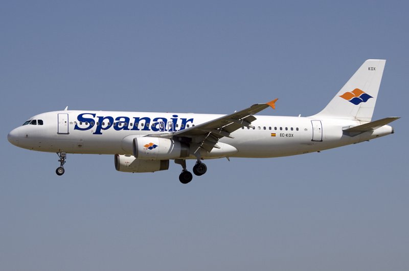 Spanair, EC-KOX, Airbus, A320-232, 13.06.2009, BCN, Barcelona, Spain 

