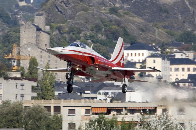 Swiss - Air Force, J-3087, Northrop,F-5E Tiger II; 26.09.2008, LSMS, Sion, Switzerland