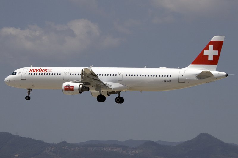 Swiss, HB-IOH, Airbus, A321-111, 21.06.2009, BCN, Barcelona, Spain 

