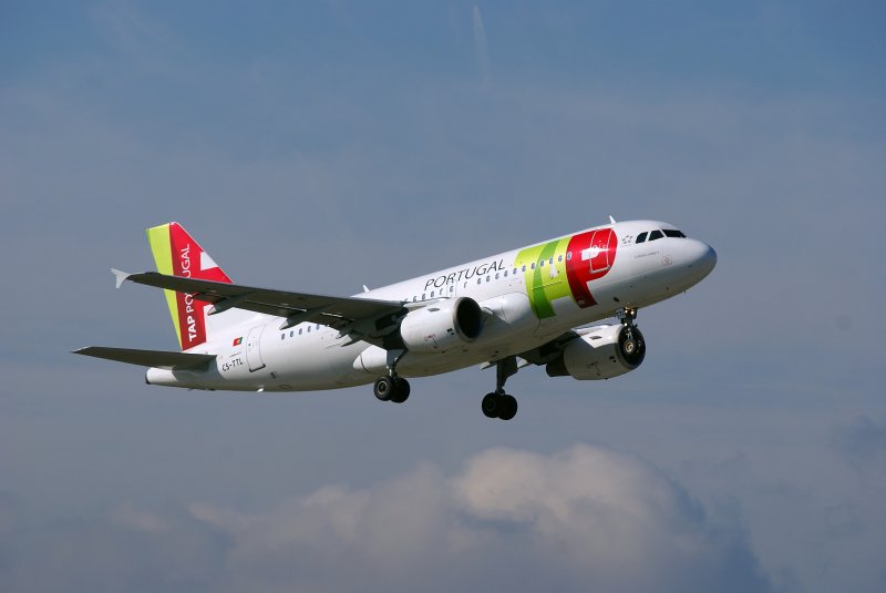 TAP Portugal, Airbus A319-111, CS-TTL, augenommen am FJS - 28.09.08


